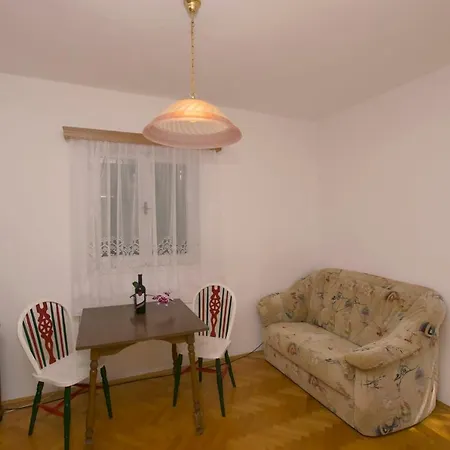 Apartamento In The Shadow Zaboric